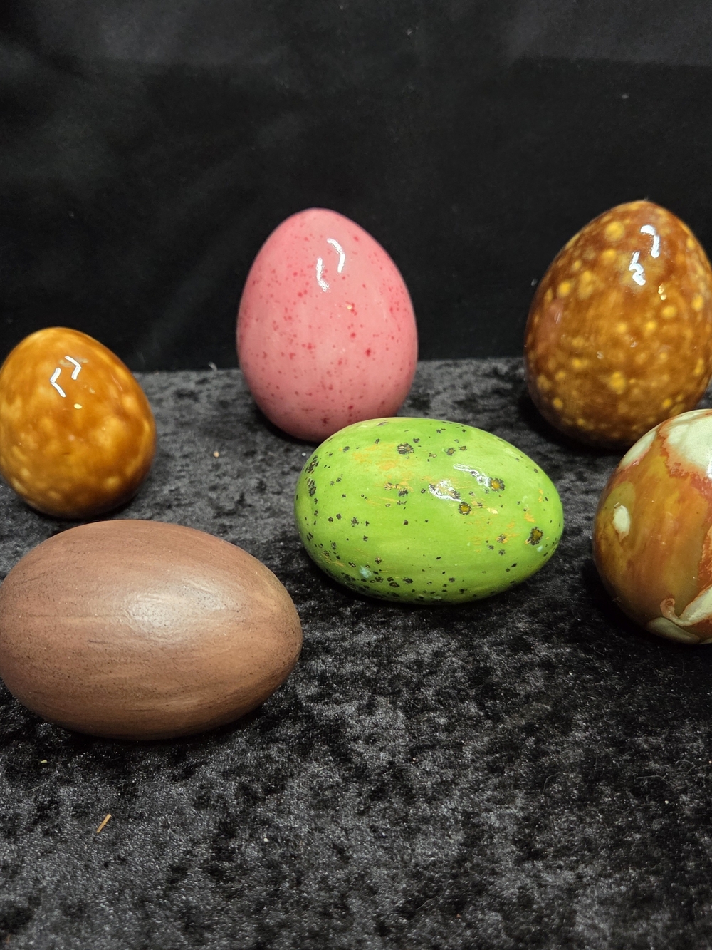 6 Vintage Speckled Ceramic Eggs With Basket